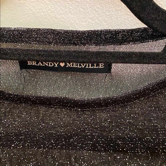brandy melville Silver black cropped ruffle trim - Picture 2 of 3